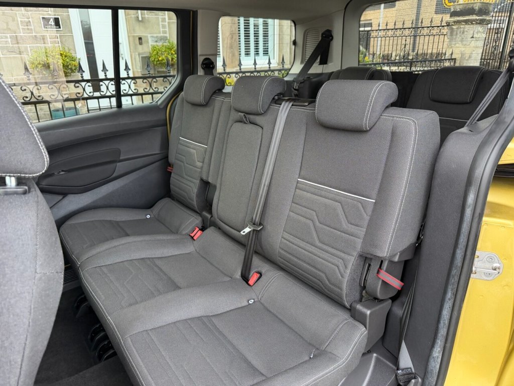 Used Ford Grand Tourneo Connect 2015 for sale - 77037896: Photo 32