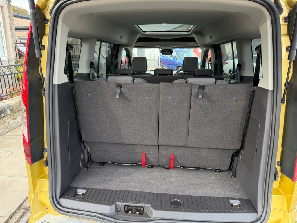 Used Ford Grand Tourneo Connect 2015 for sale - 77037896: Photo 43