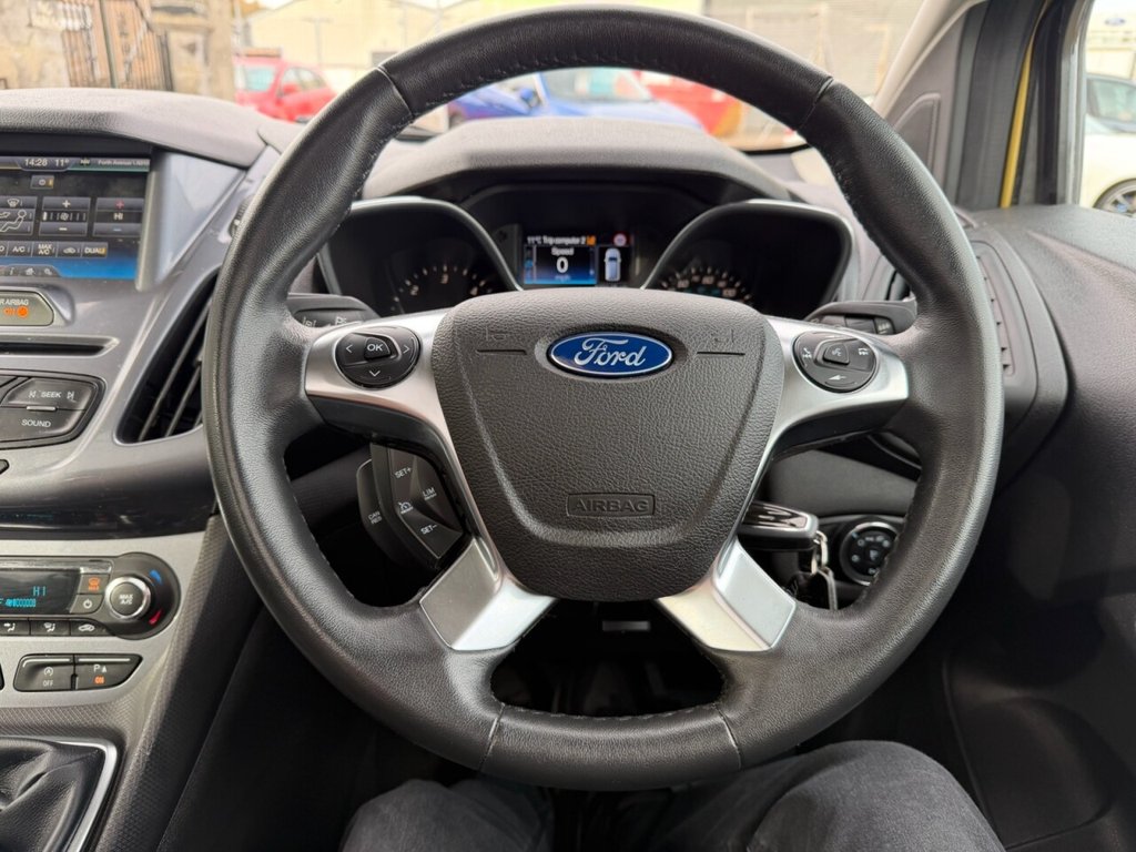 Used Ford Grand Tourneo Connect 2015 for sale - 77037896: Photo 46