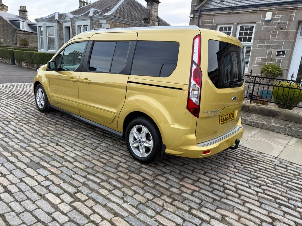 Used Ford Grand Tourneo Connect 2015 for sale - 77037896: Photo 5