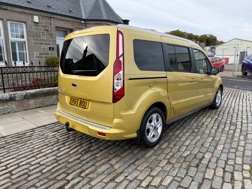 Used Ford Grand Tourneo Connect 2015 for sale - 77037896: Photo 6
