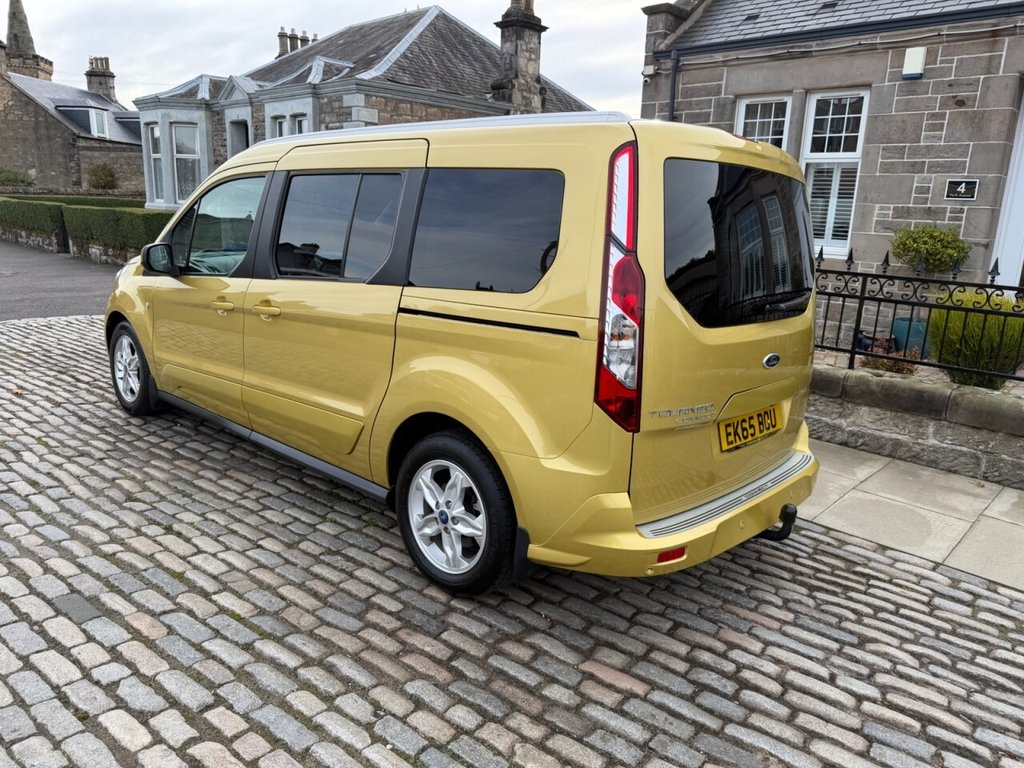 Used Ford Grand Tourneo Connect 2015 for sale - 77037896: Photo 8