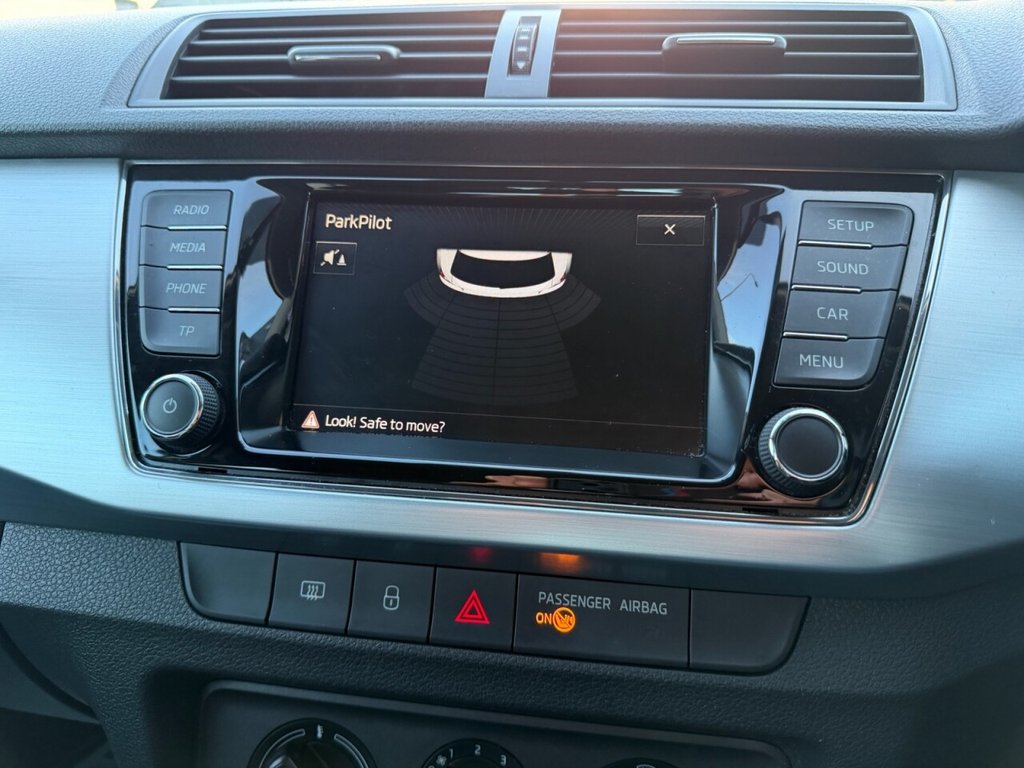 Used Skoda Fabia 2017 for sale - 77038107: Photo 21