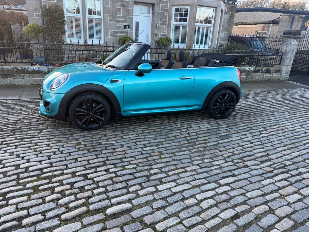 Used MINI Convertible 2018 for sale - 77236406: Photo 11