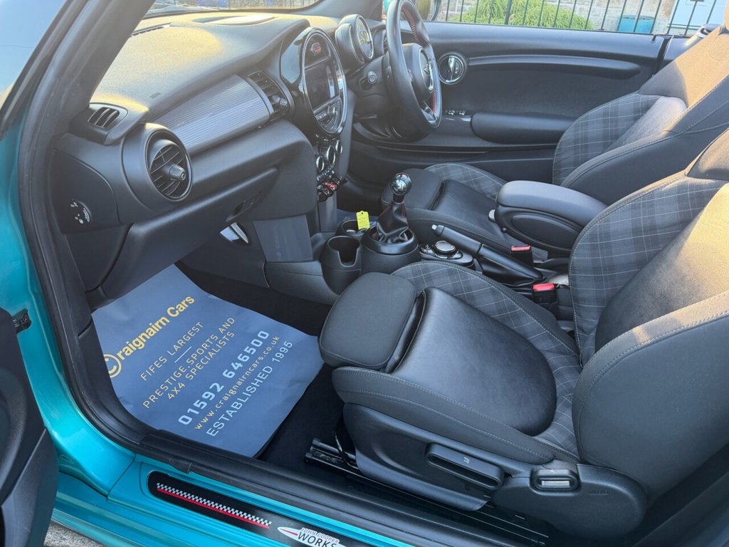 Used MINI Convertible 2018 for sale - 77236406: Photo 19