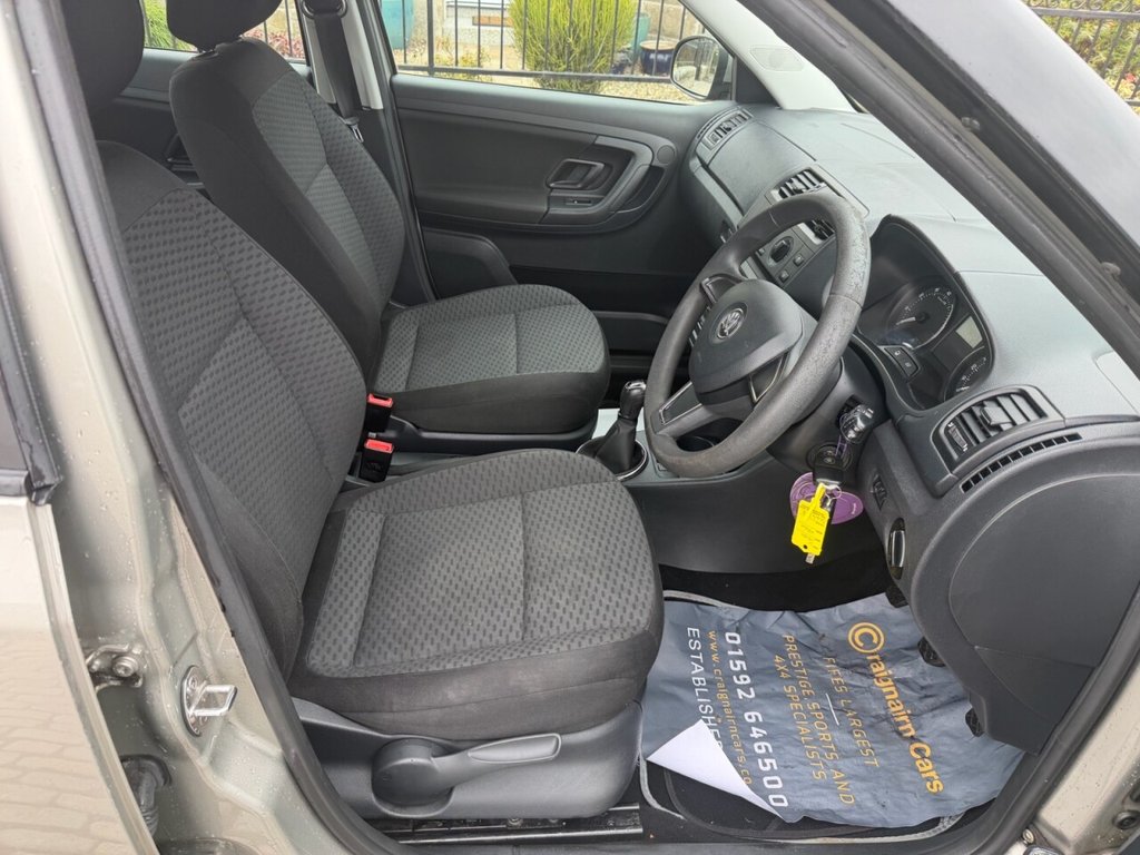 Used Skoda Fabia 2014 for sale - 78124289: Photo 2