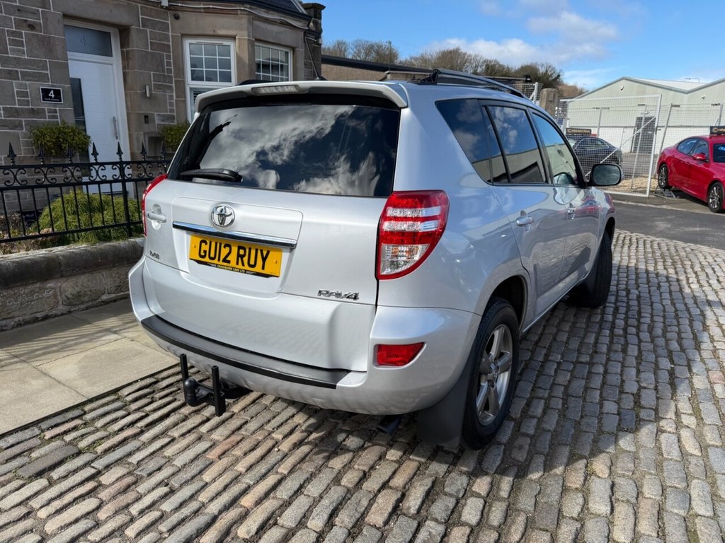 Used Toyota RAV4 2012 for sale - 78022015: Photo 14
