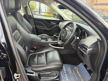 Used Jaguar F-Pace 2018 for sale - 79370399: Photo