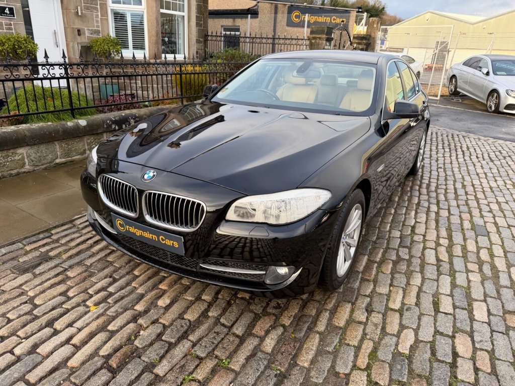 Used BMW 5 Series 2011 for sale - 77038044: Photo 3