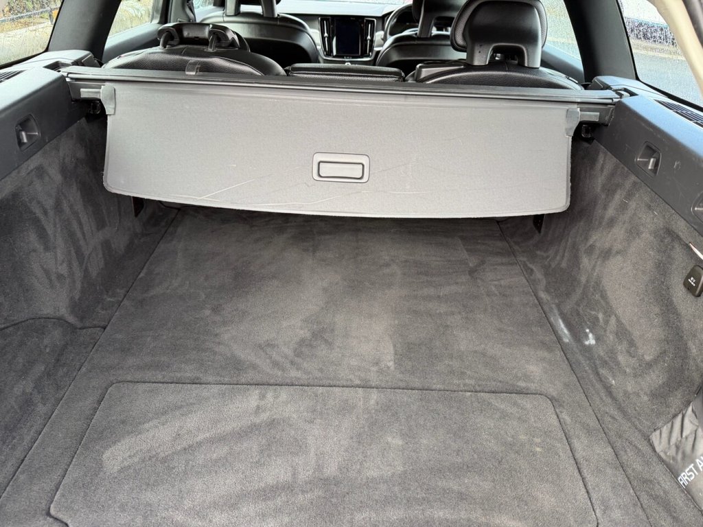 Used Volvo V90 2018 for sale - 77879527: Photo 32