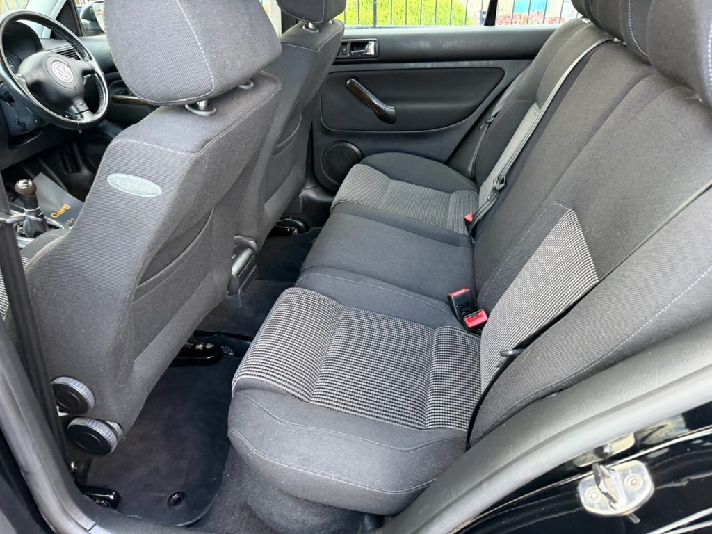 Used Volkswagen Golf 2003 for sale - 78212852: Photo 22