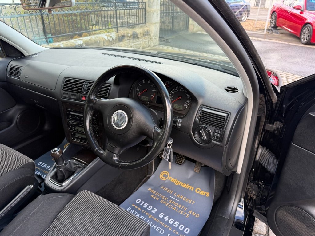 Used Volkswagen Golf 2003 for sale - 78212852: Photo 30