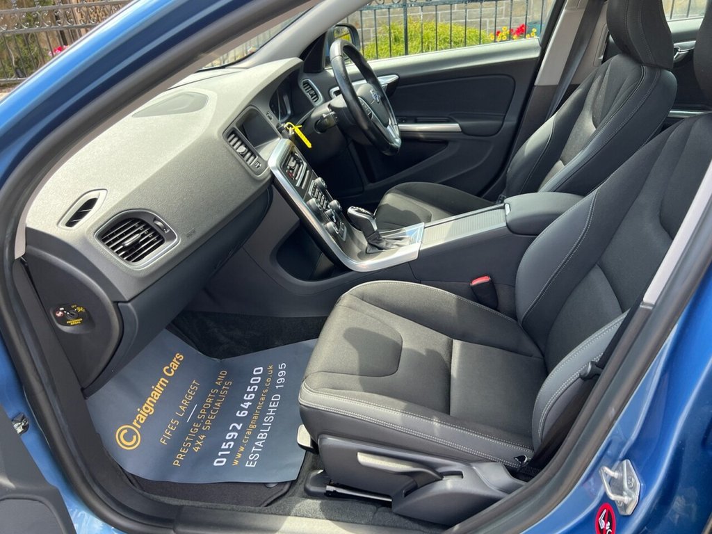 Used Volvo V60 2013 for sale - 77037686: Photo 23