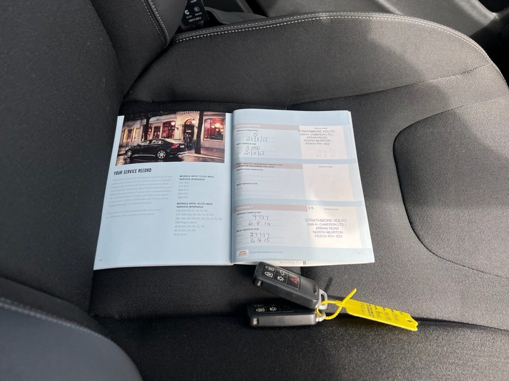 Used Volvo V60 2013 for sale - 77037686: Photo 25