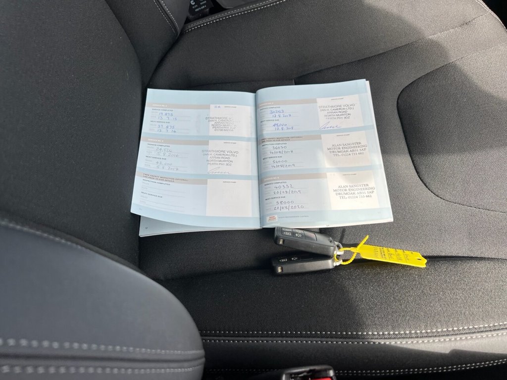 Used Volvo V60 2013 for sale - 77037686: Photo 26