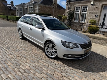 Used Skoda Superb 2014 for sale - 78672092: Photo