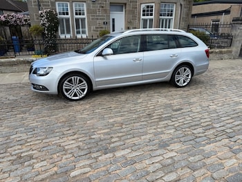 Used Skoda Superb 2014 for sale - 78672092: Photo