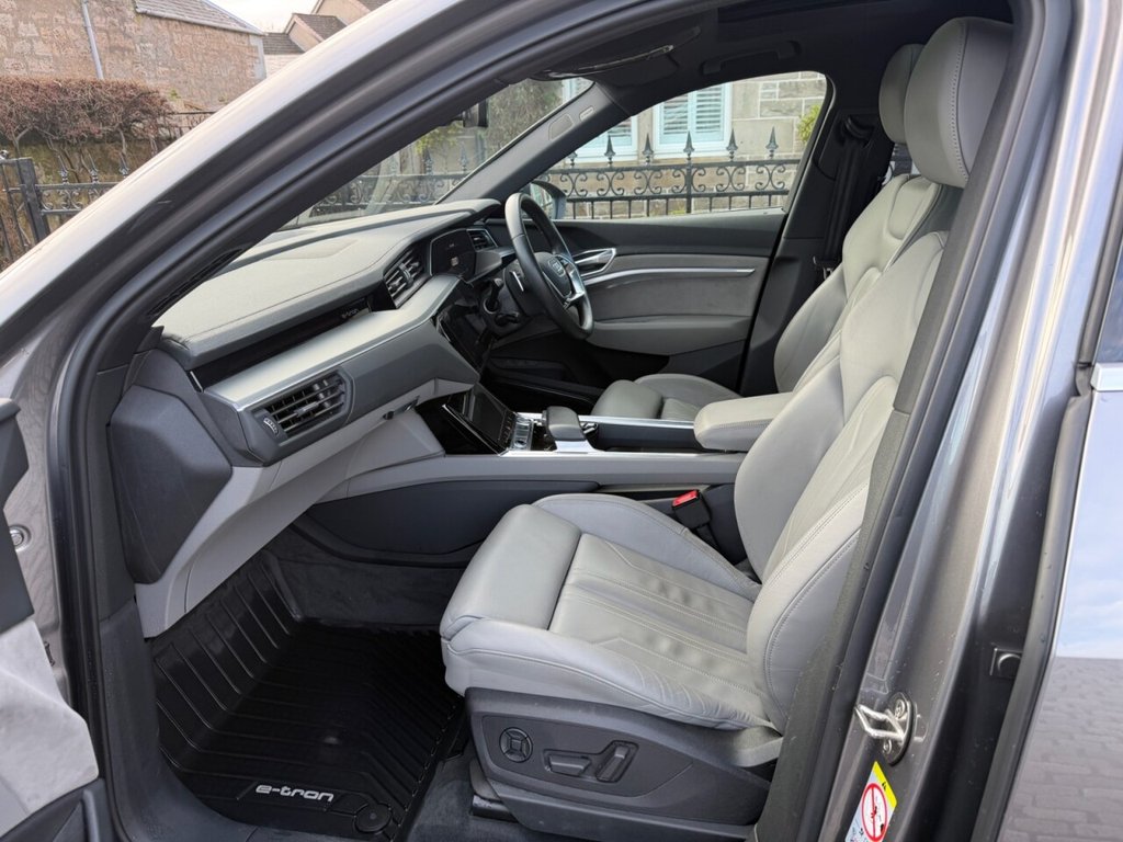 Used Audi e-tron 2019 for sale - 77161565: Photo 17