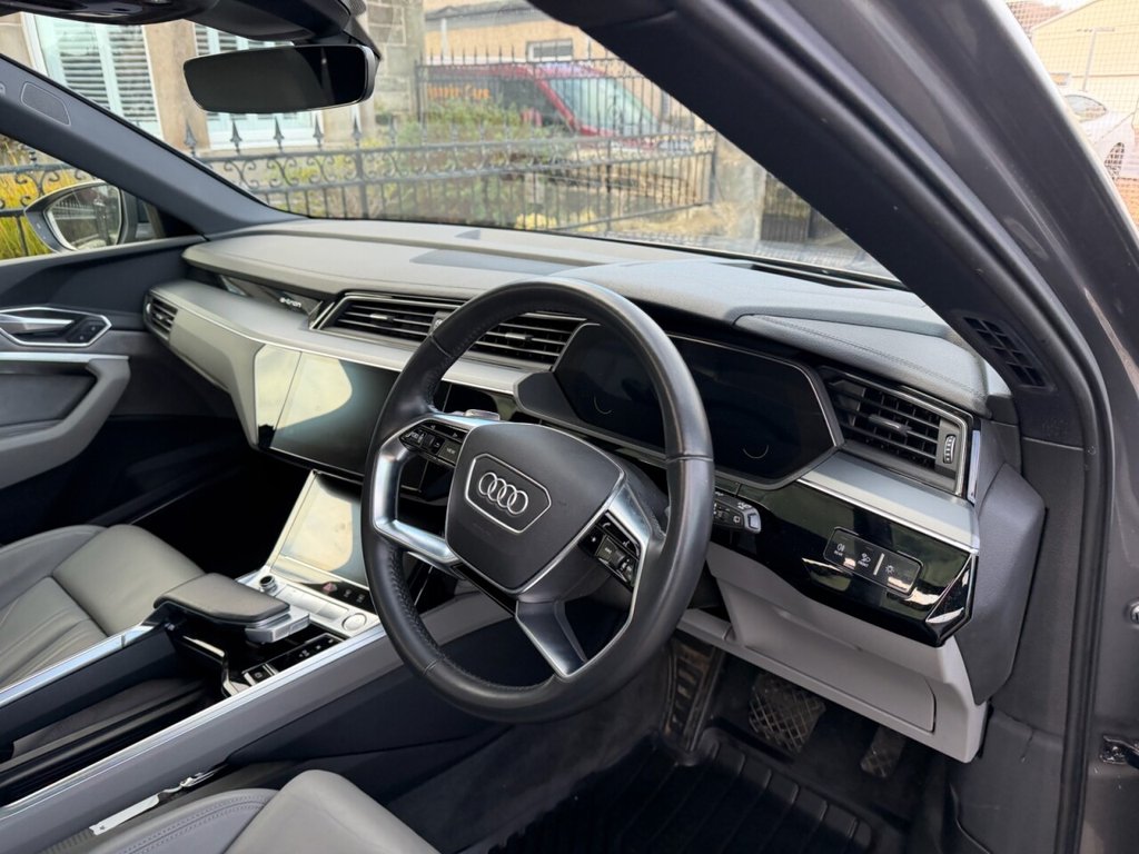 Used Audi e-tron 2019 for sale - 77161565: Photo 36
