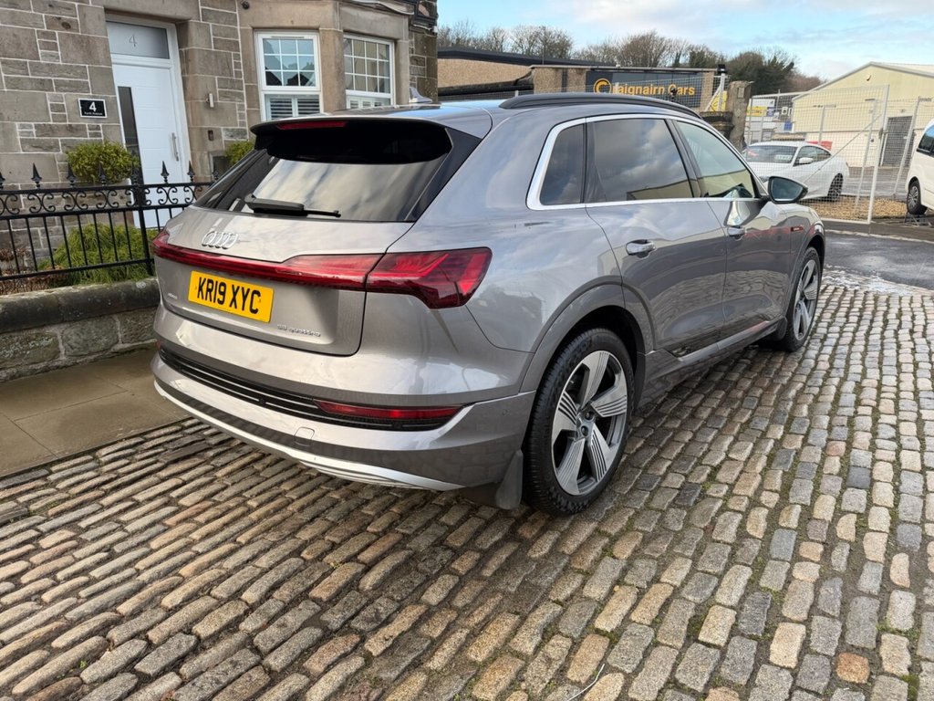 Used Audi e-tron 2019 for sale - 77161565: Photo 5