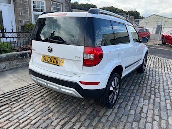 Used Skoda Yeti 2016 for sale - 77037712: Photo