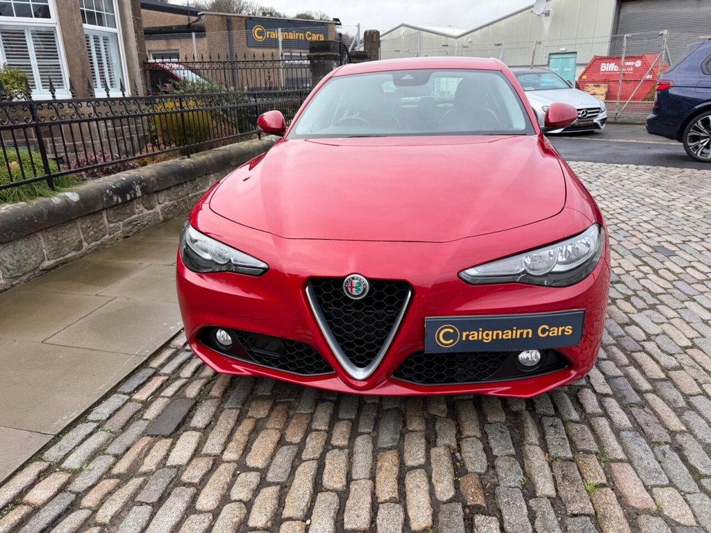 Used Alfa Romeo Giulia 2017 for sale - 77038135: Photo 11