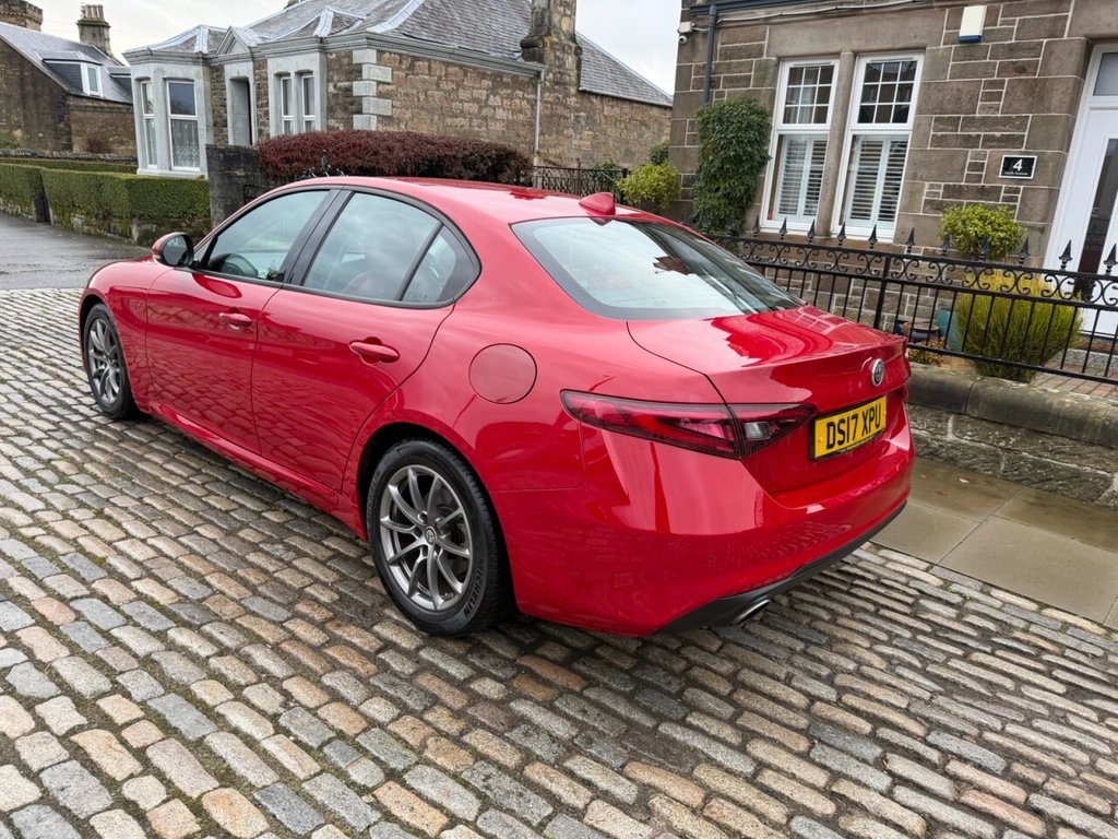 Used Alfa Romeo Giulia 2017 for sale - 77038135: Photo 13