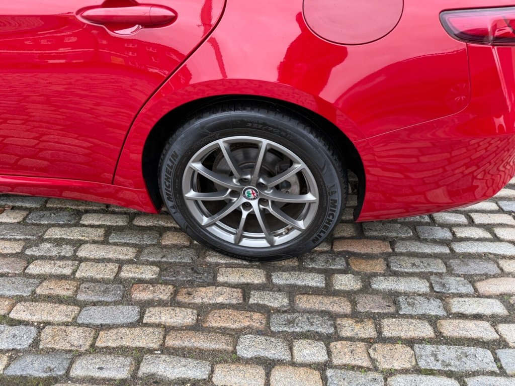 Used Alfa Romeo Giulia 2017 for sale - 77038135: Photo 24