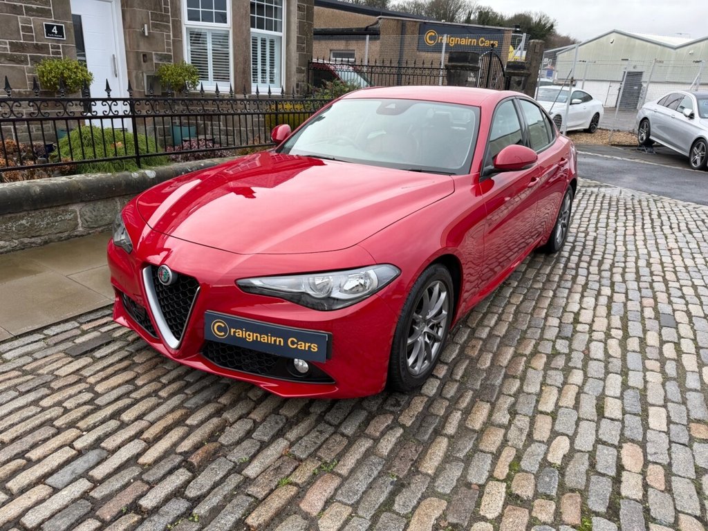 Used Alfa Romeo Giulia 2017 for sale - 77038135: Photo 3