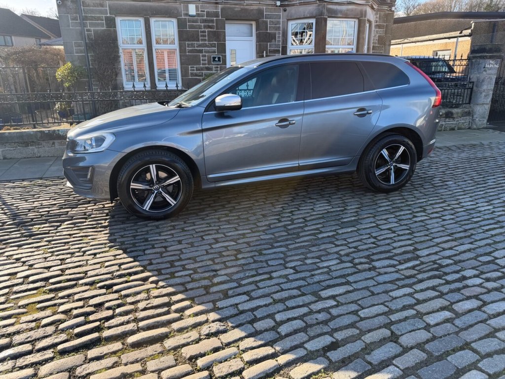 Used Volvo XC60 2017 for sale - 77608848: Photo 3