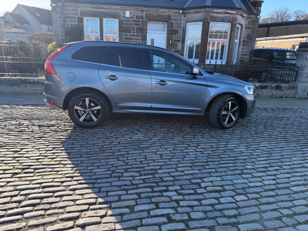 Used Volvo XC60 2017 for sale - 77608848: Photo 9