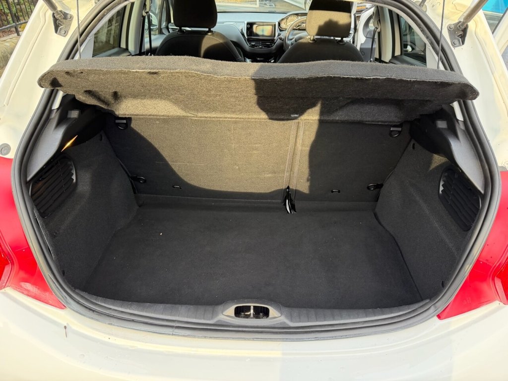 Used Peugeot 208 2015 for sale - 77038146: Photo 18