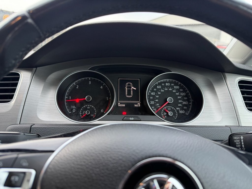 Used Volkswagen Golf 2015 for sale - 77608919: Photo 24