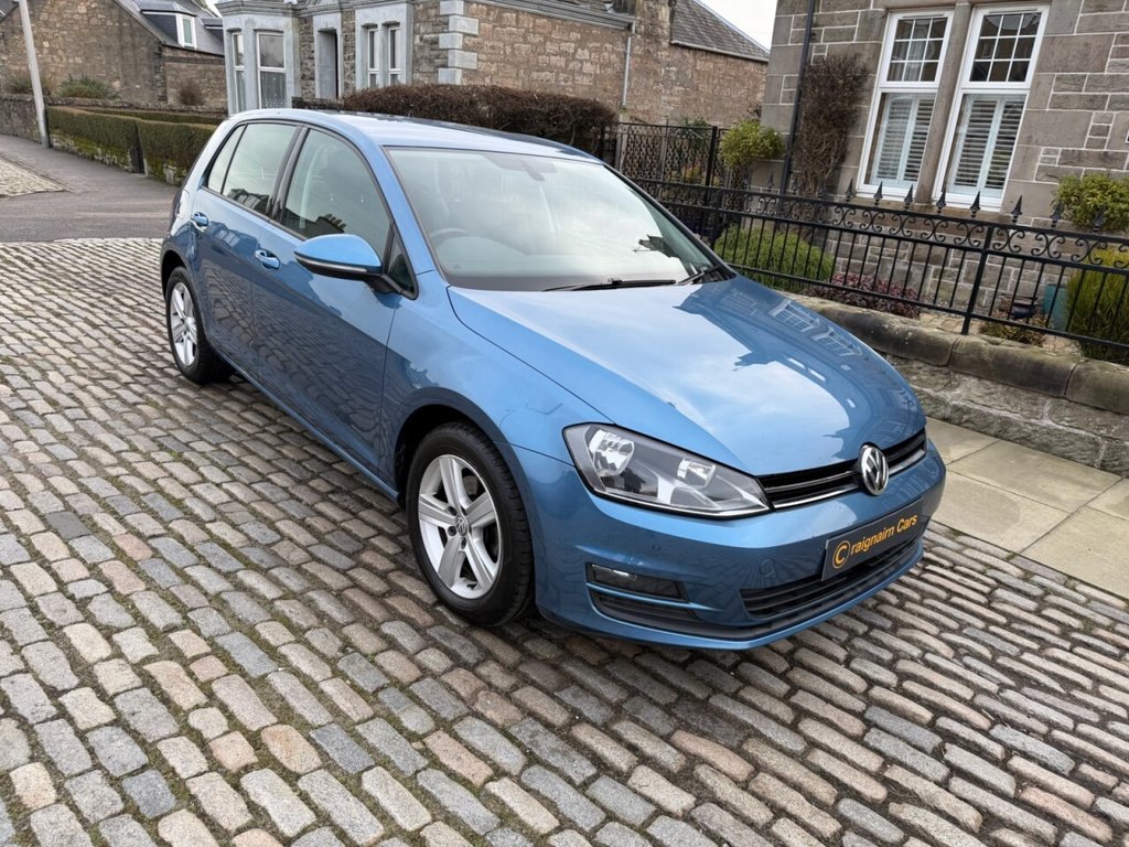 Used Volkswagen Golf 2015 for sale - 77608919: Photo 4