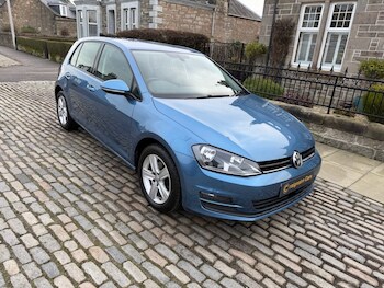Used Volkswagen Golf 2015 for sale - 77608919: Photo