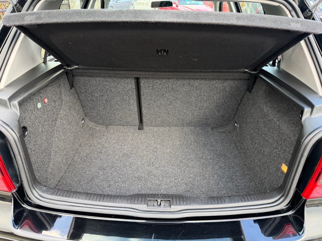 Used Volkswagen Golf 2003 for sale - 77880298: Photo 27