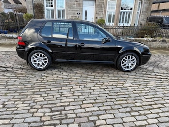 Used Volkswagen Golf 2003 for sale - 77880298: Photo