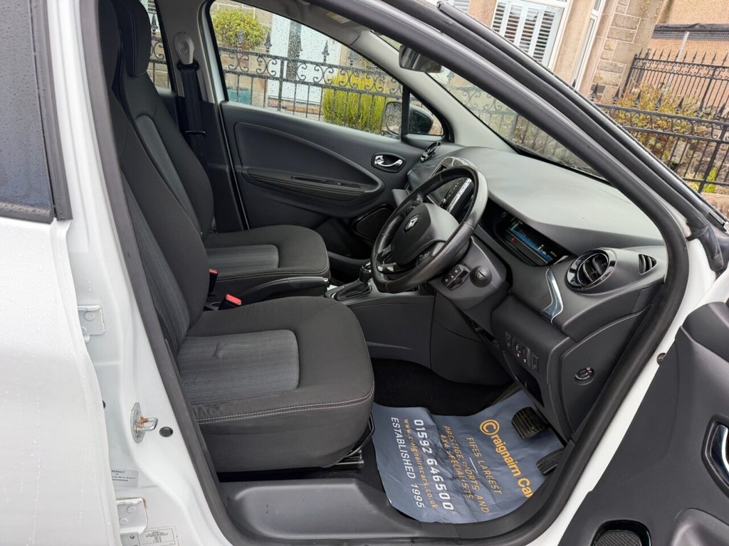 Used Renault Zoe 2019 for sale - 77879573: Photo 2