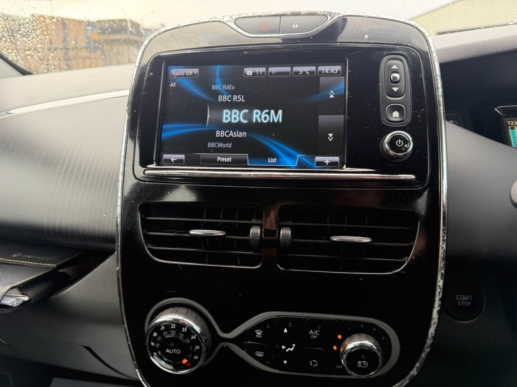 Used Renault Zoe 2019 for sale - 77879573: Photo 28