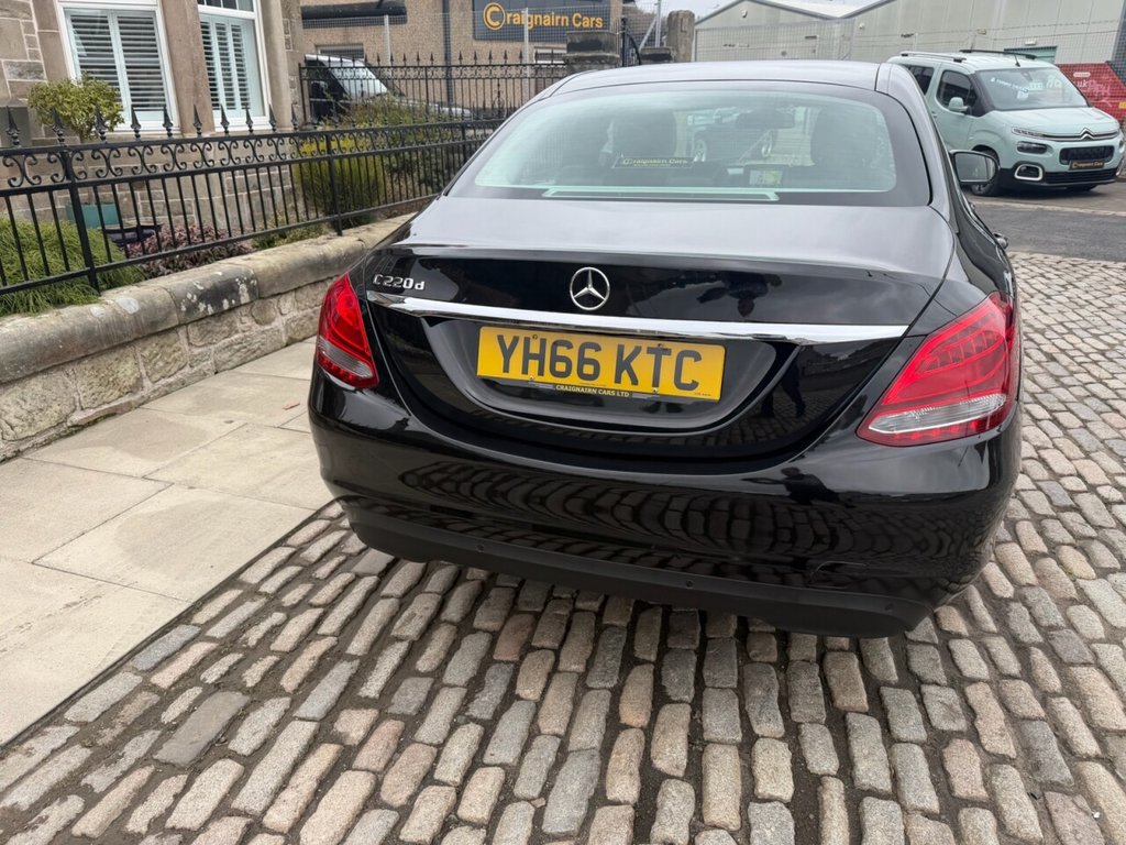 Used Mercedes-Benz C Class 2016 for sale - 78124297: Photo 8