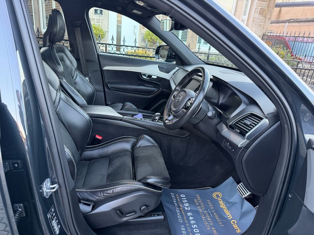 Used Volvo XC90 2019 for sale - 77038001: Photo 2