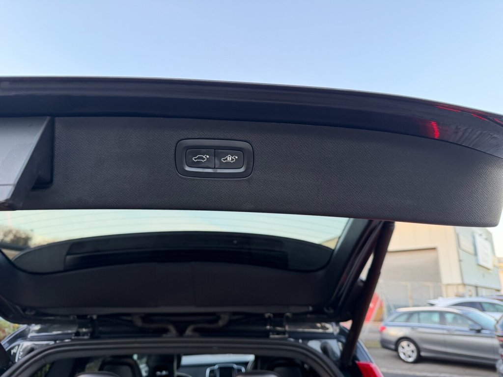 Used Volvo XC90 2019 for sale - 77038001: Photo 42