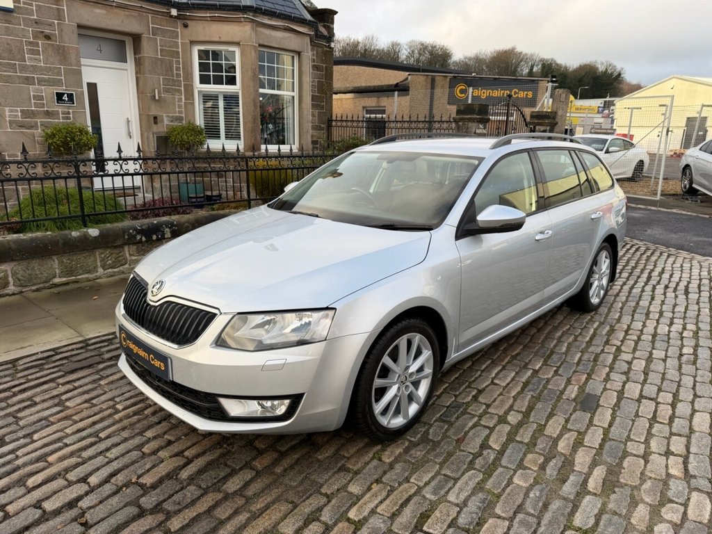 Used Skoda Octavia 2015 for sale - 77038115: Photo 3
