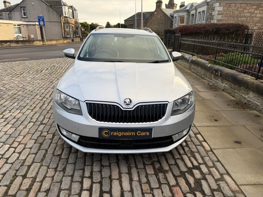 Used Skoda Octavia 2015 for sale - 77038115: Photo 6