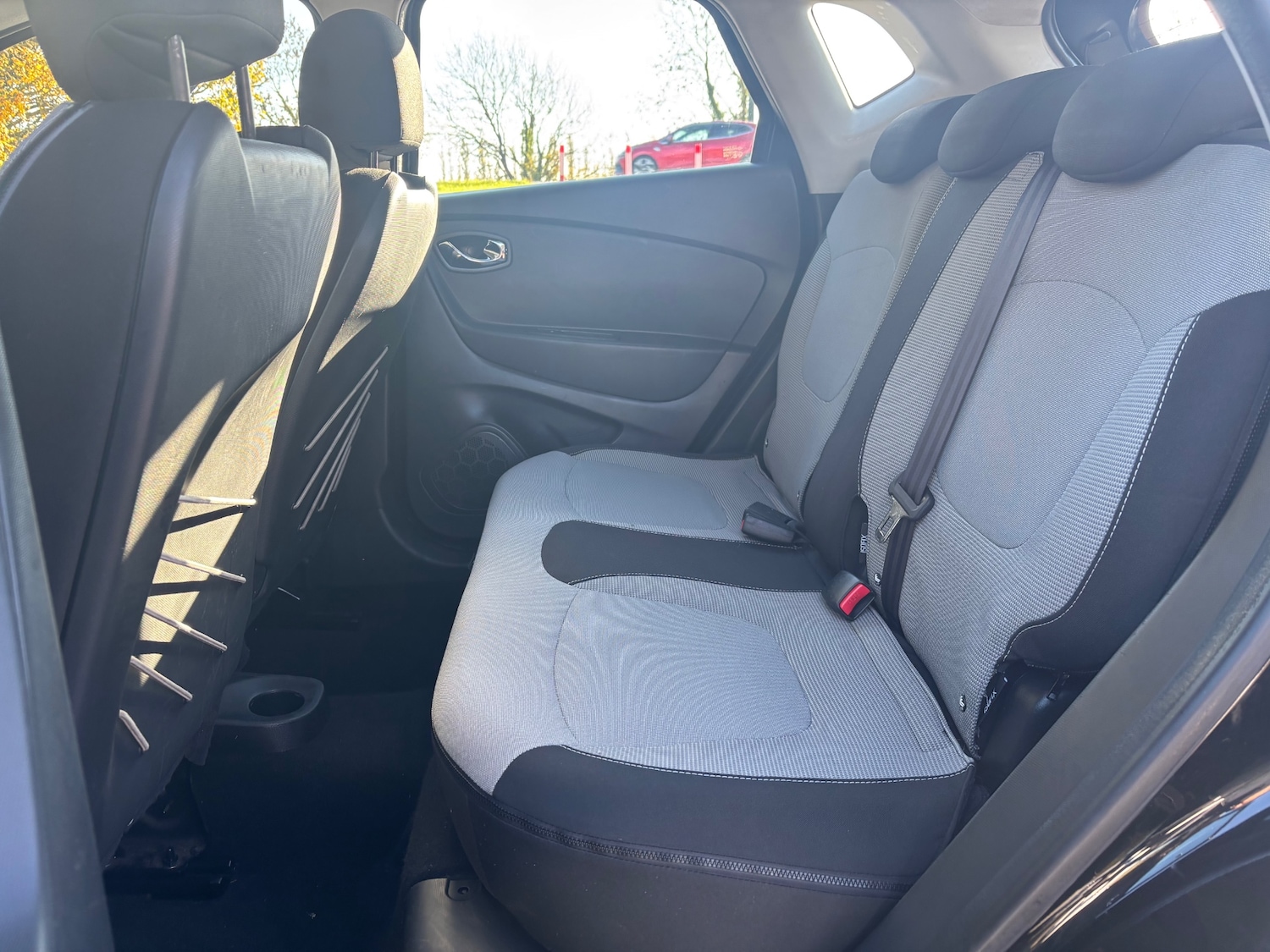 Used Renault Captur 2013 for sale - 76444732: Photo 18