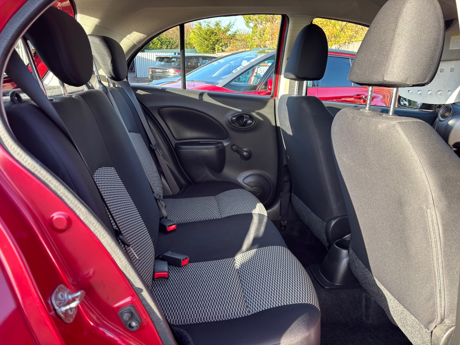 Used Nissan Micra 2015 for sale - 76736358: Photo 8