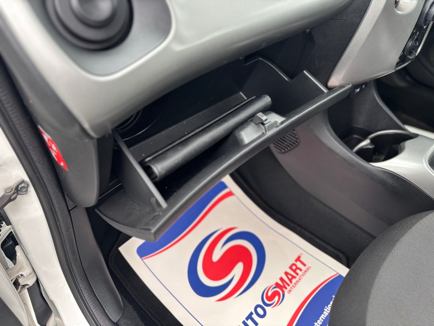 Used Toyota AYGO 2015 for sale - 76369201: Photo 19