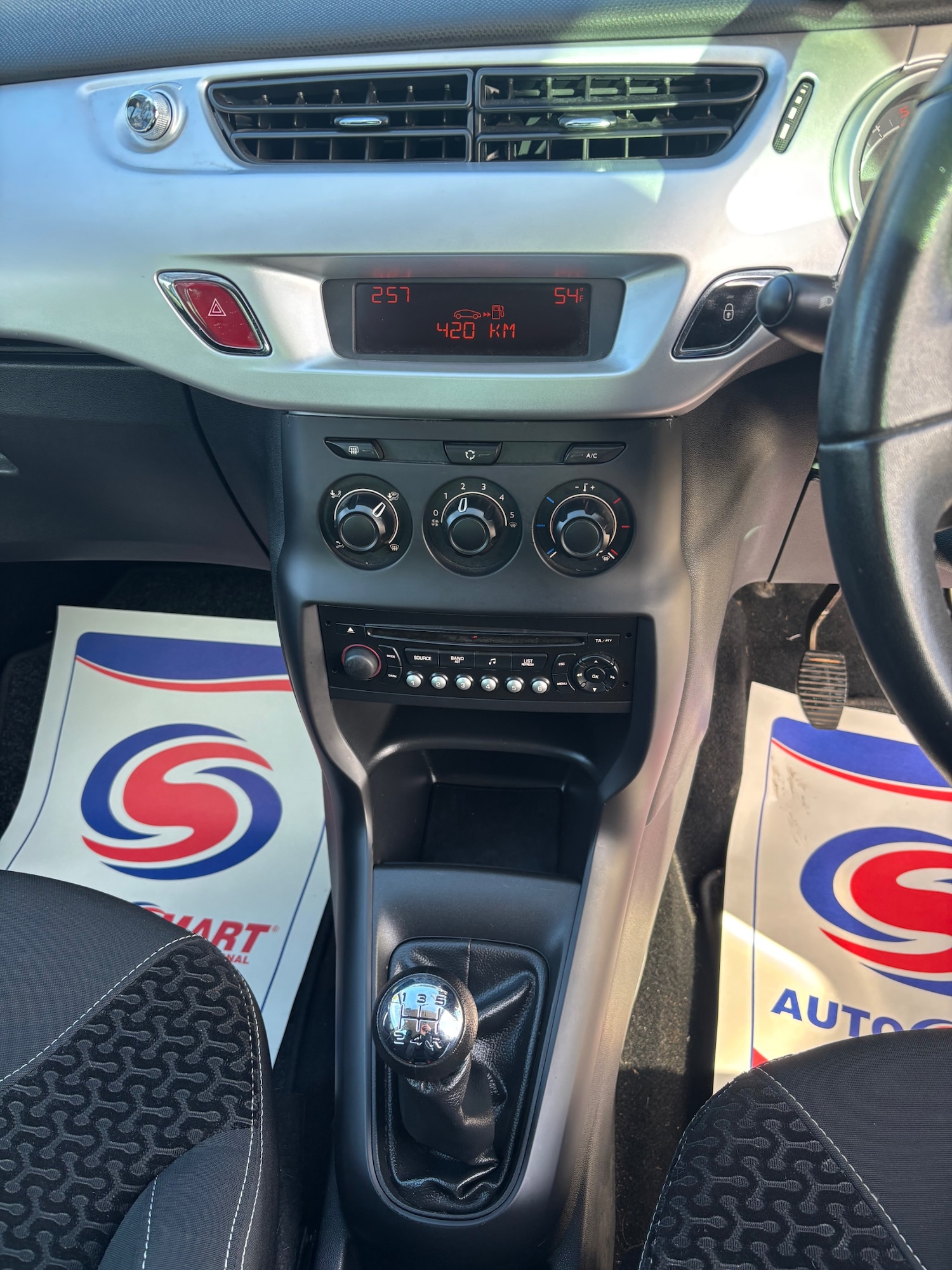 Used Citroen C3 2011 for sale - 77399290: Photo 10