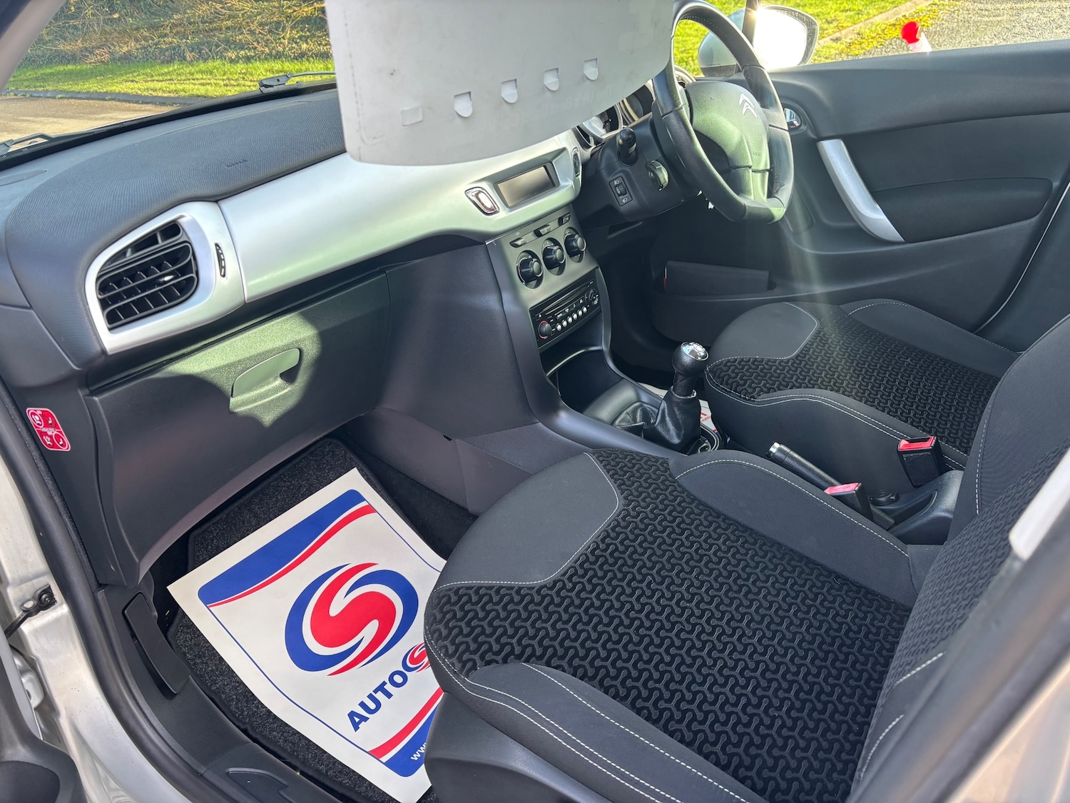 Used Citroen C3 2011 for sale - 77399290: Photo 15