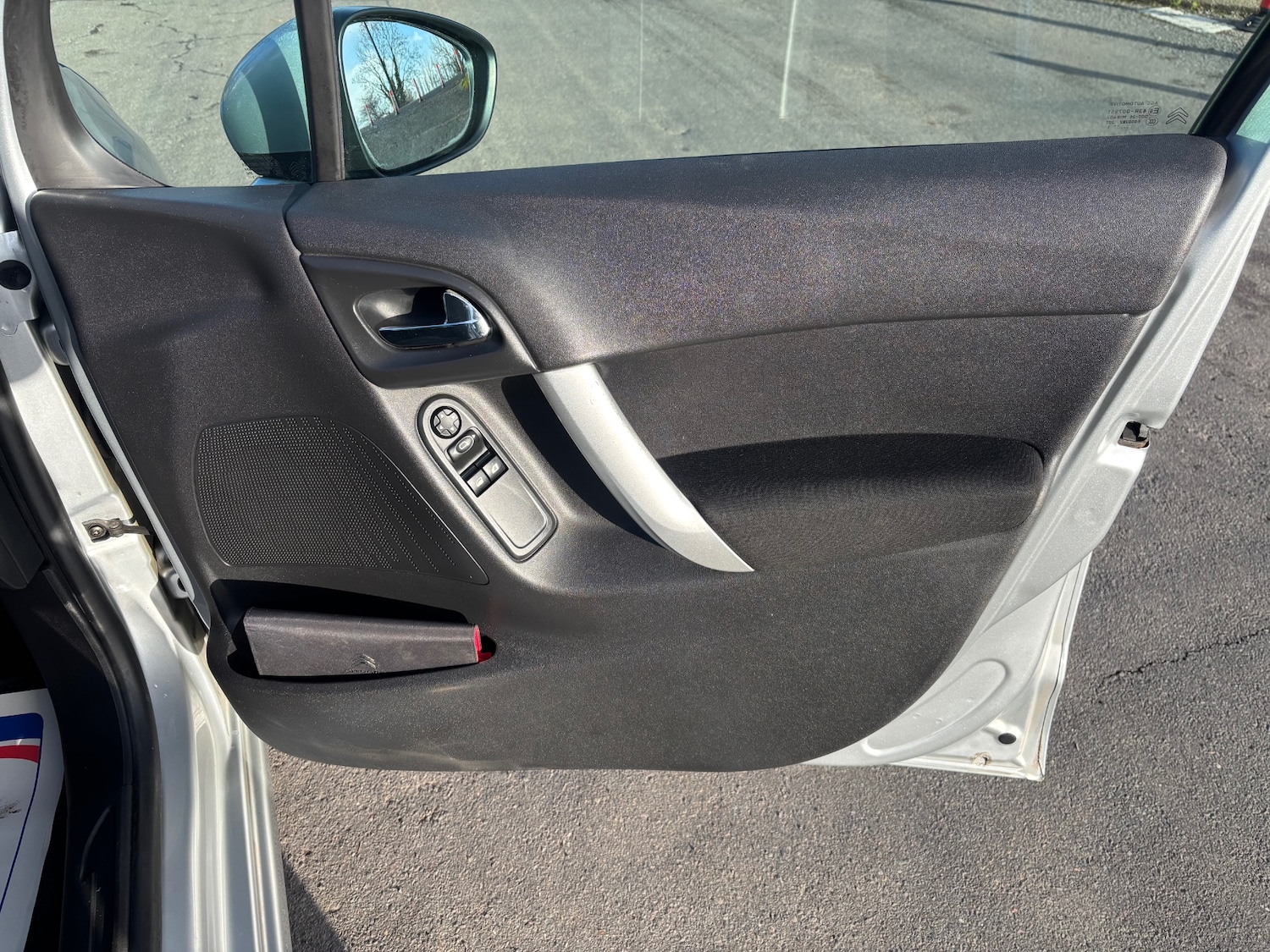 Used Citroen C3 2011 for sale - 77399290: Photo 17